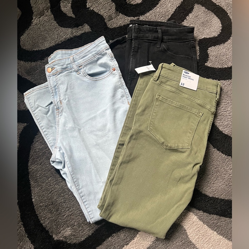 3 prs Old Navy Jeans